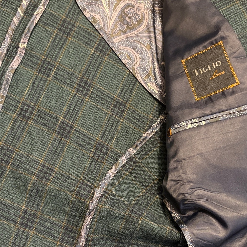 Tiglio Luxe Hunter Green w/Black Windowpane Veneto Wool | EUC | Sz 42R - Picture 5 of 9